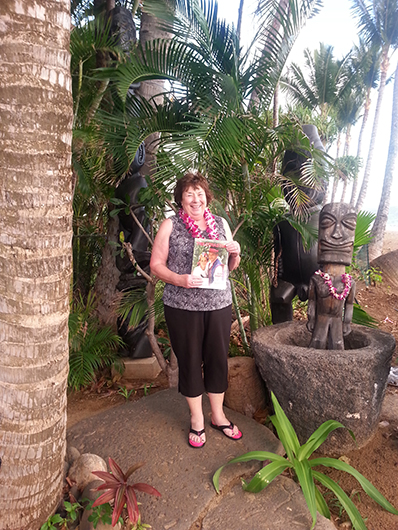 Rhonda Benton, ACG, from Rowan, Iowa, visits Maui, Hawaii.