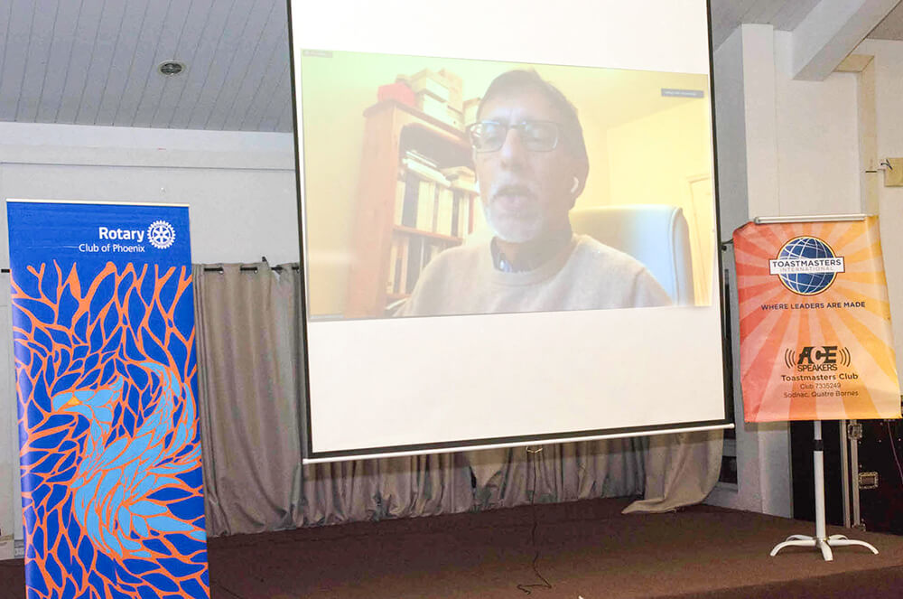 Dr. Sudhir Hazareesingh from Oxford University speaks to Toastmasters and Rotary members about his new book.